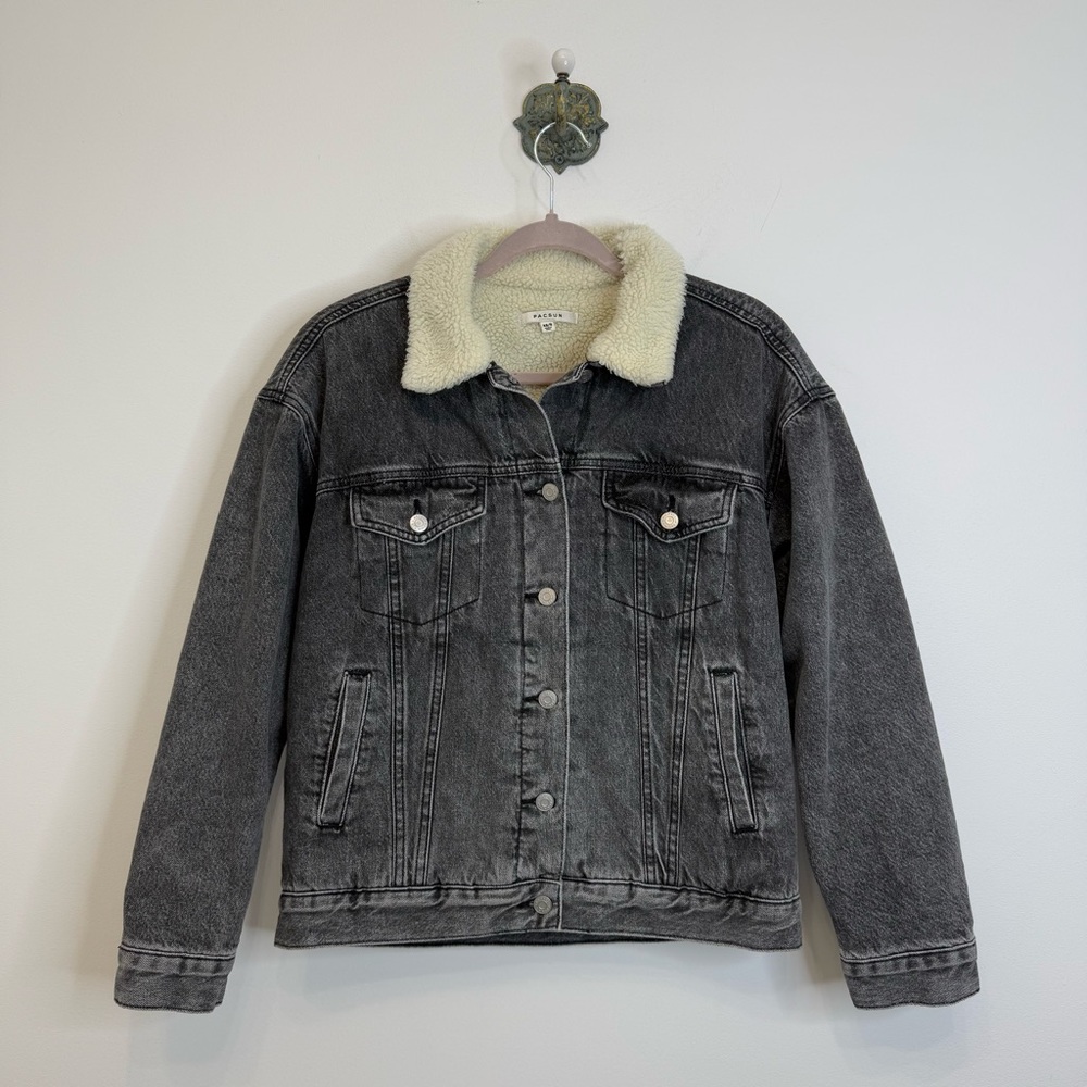 Pacsun Sherpa Lined Trucker Style Denim Jacket Faded Black Women’s Size XS/S